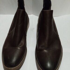 Men's akle boots brwn Penquin Munsingwear size8 flat heel round toes faux leathr